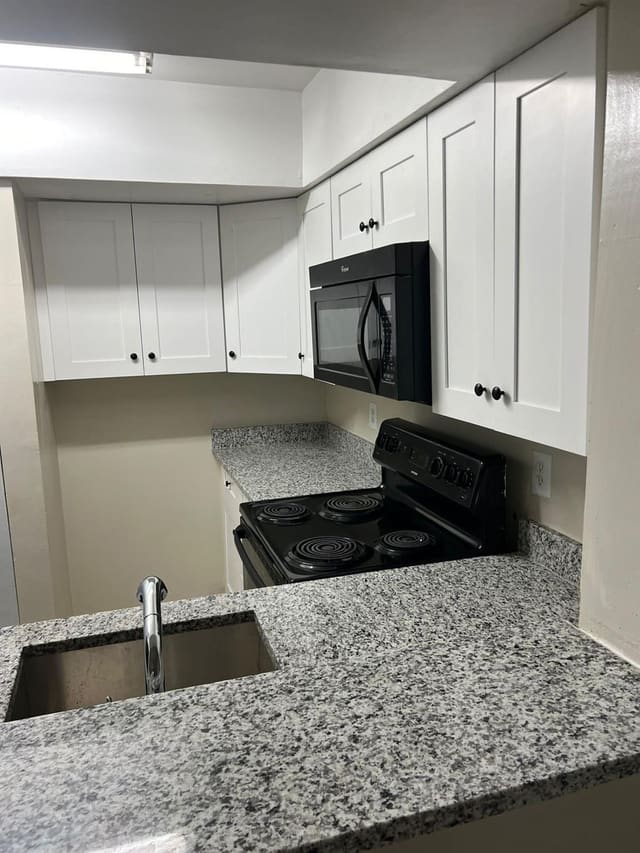 7027 W Sunrise Boulevard 7027, Plantation, FL 33313