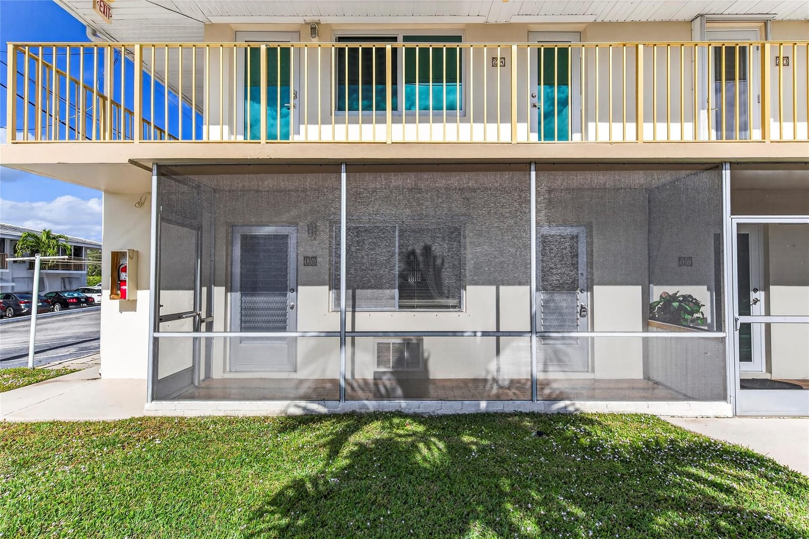 11 SW 4th Avenue 18, Boca Raton, FL 33432 photo 2