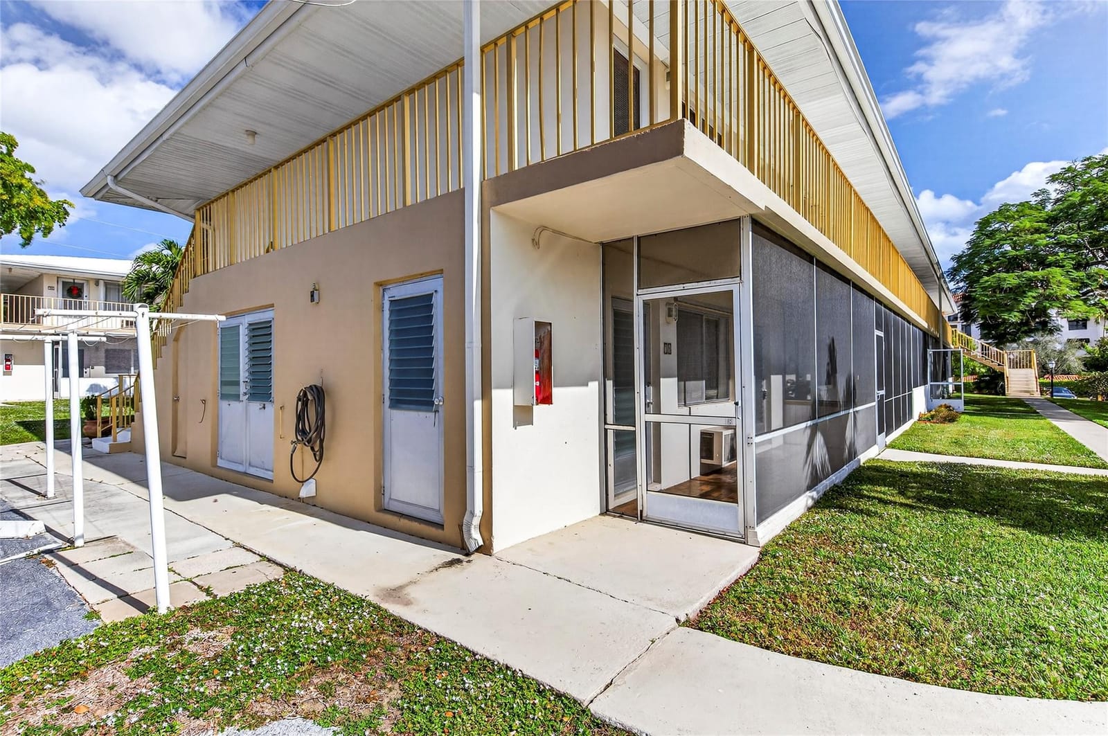 11 SW 4th Avenue 18, Boca Raton, FL 33432 photo 4