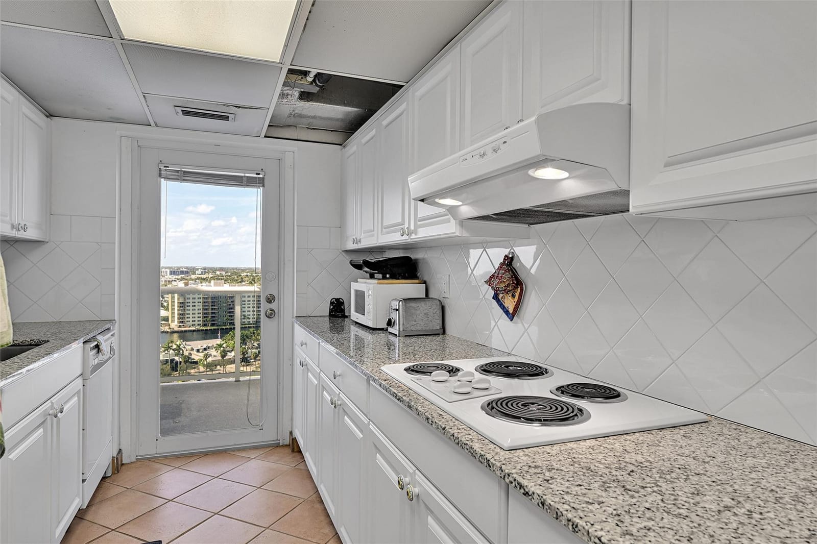 2841 N Ocean Boulevard 1809 — photo 9