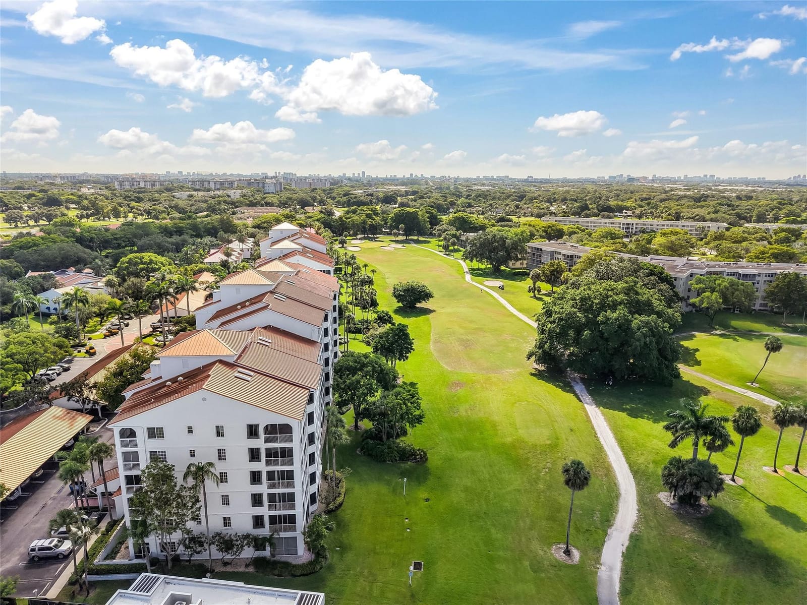 4116 W Palm Aire Drive 165A — photo 12