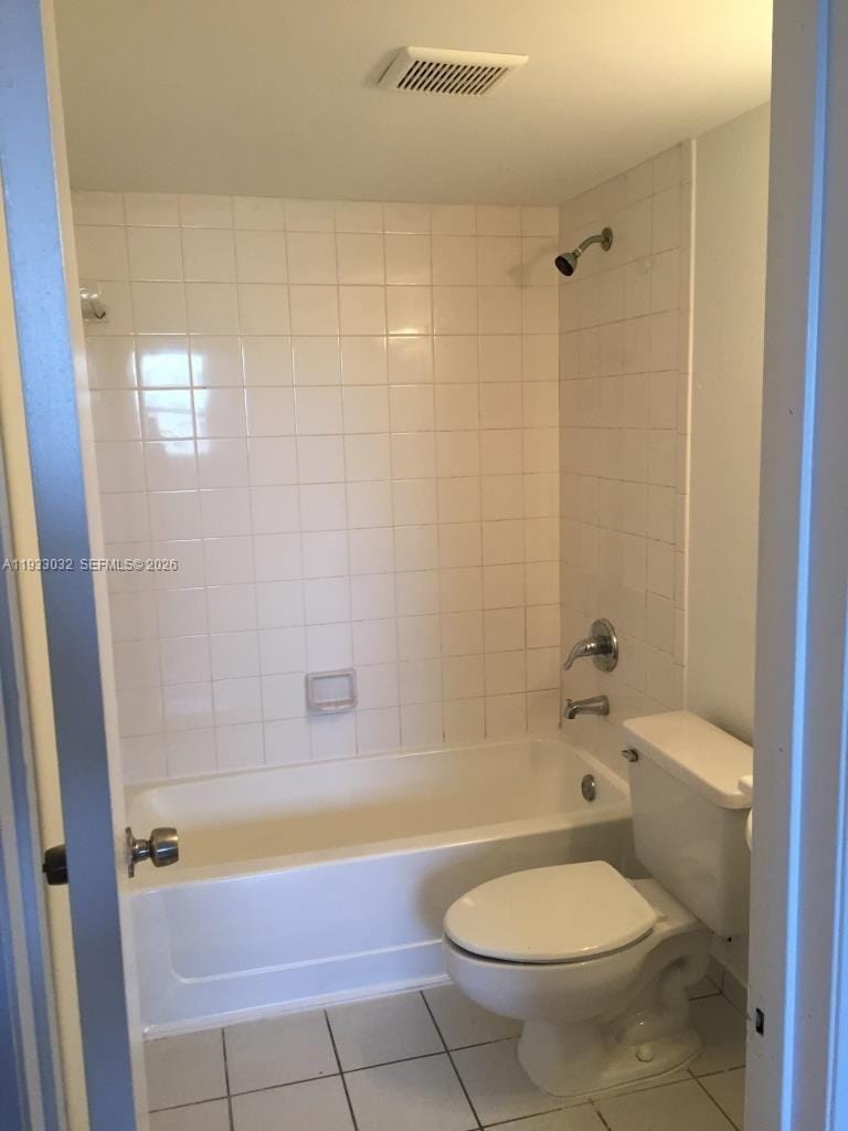 8145 NW 7th Street 406, Miami, FL 33126 photo 4