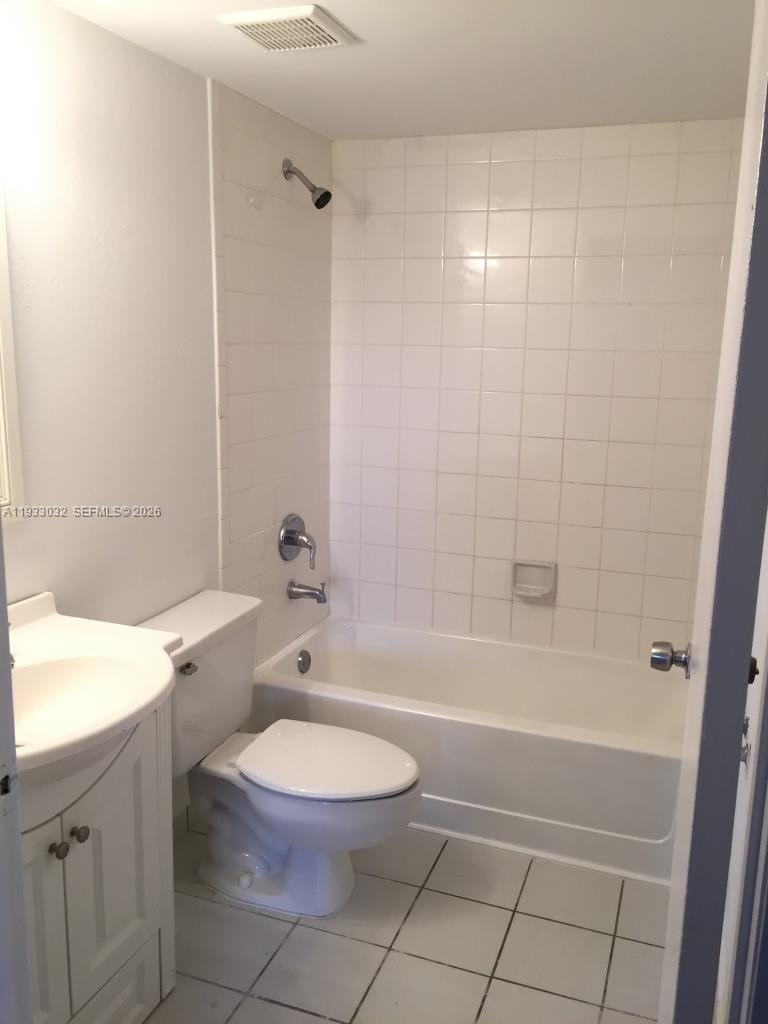 8145 NW 7th Street 406, Miami, FL 33126 photo 5