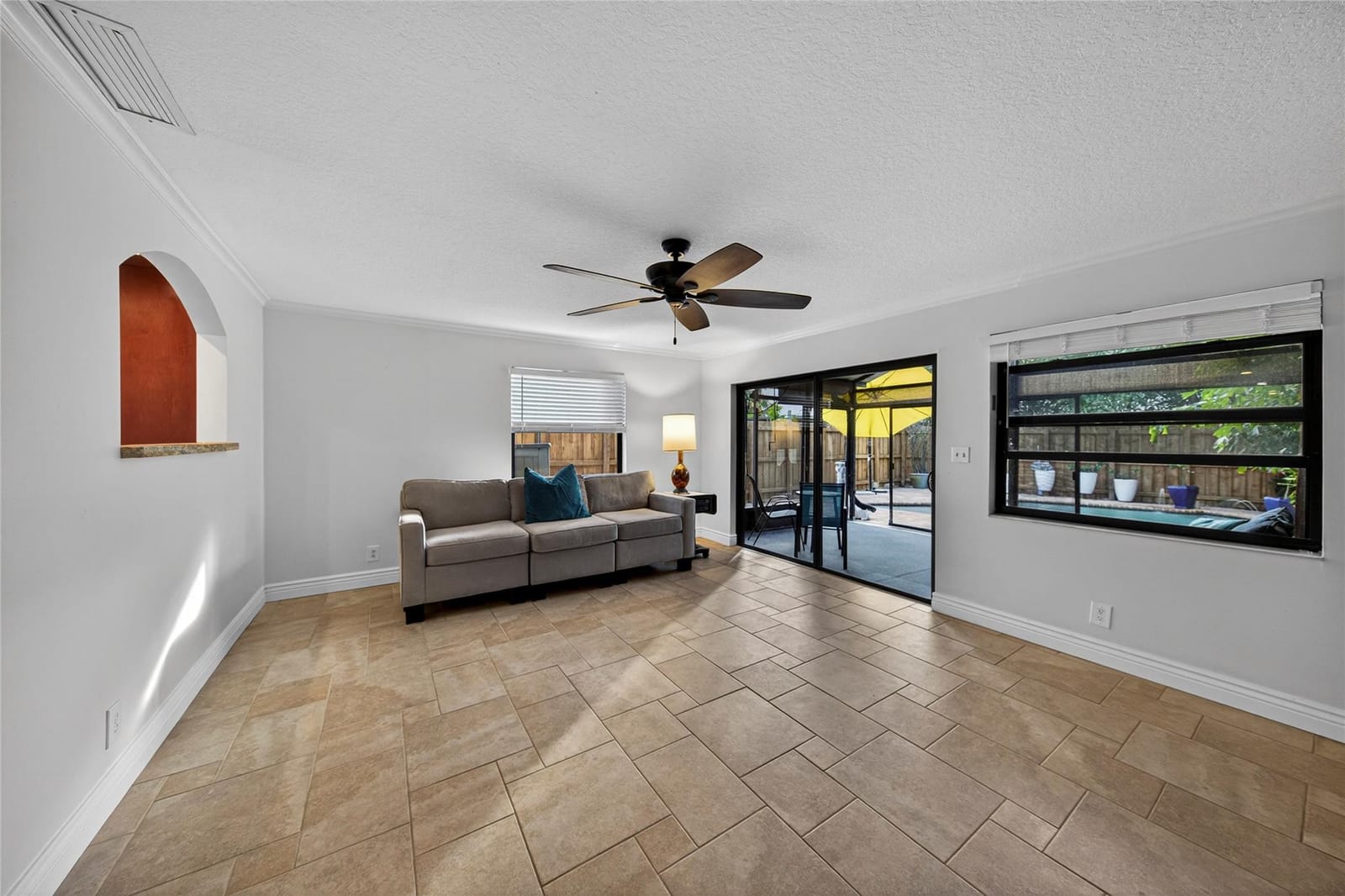 2117 NE 11th Avenue 2117, Wilton Manors, FL 33305 photo 20