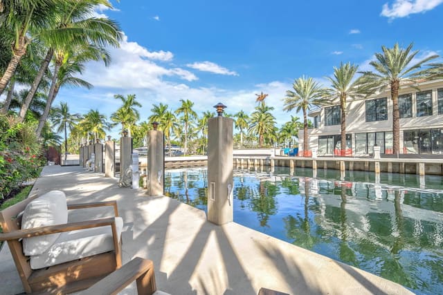 302 Coral Way, sold in Coral Isles, Fort Lauderdale, FL