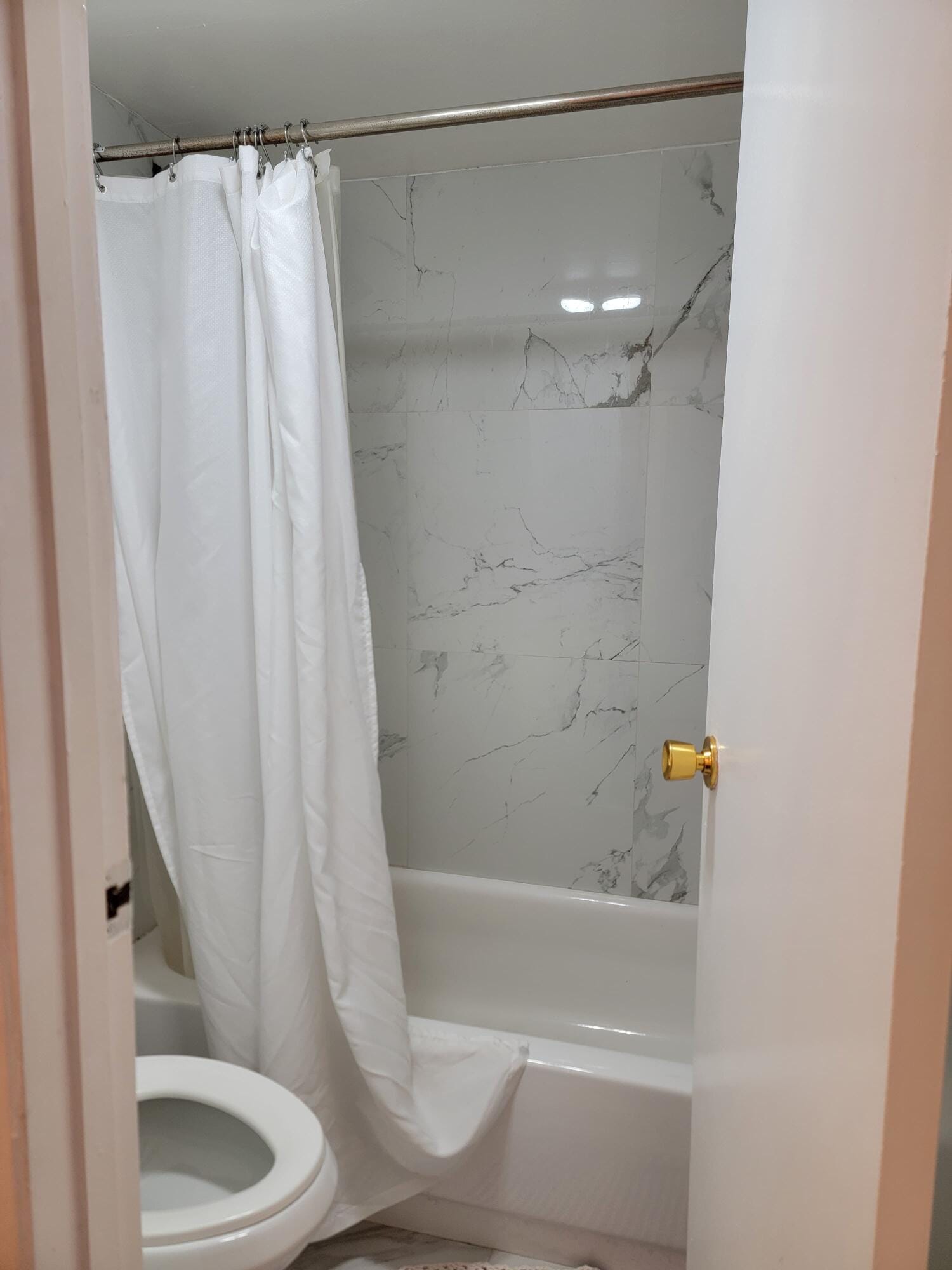 3301 N Country Club Drive 506, Aventura, FL 33180 photo 24