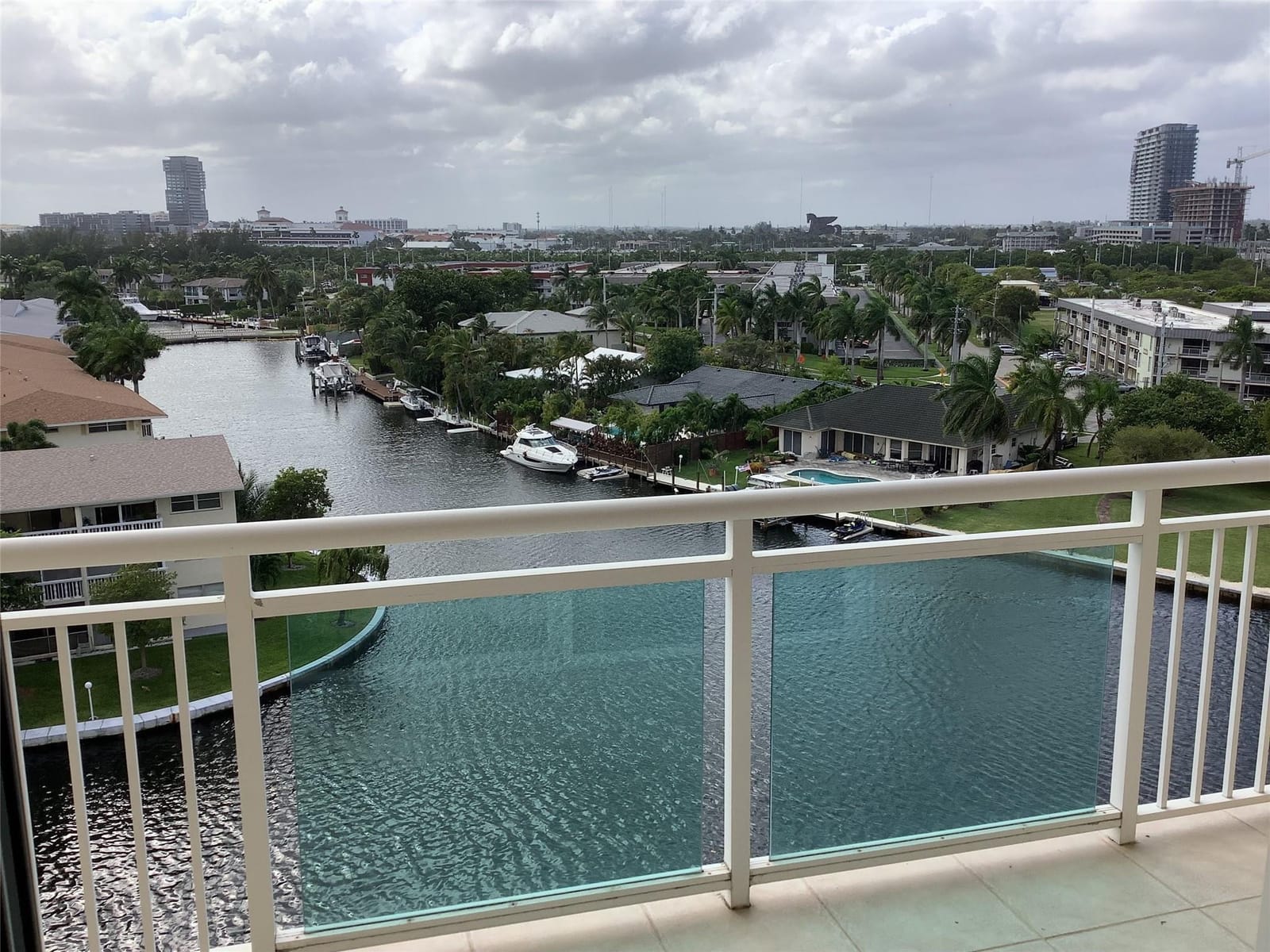 437 Golden Isles Drive 8A, Hallandale Beach, FL 33009