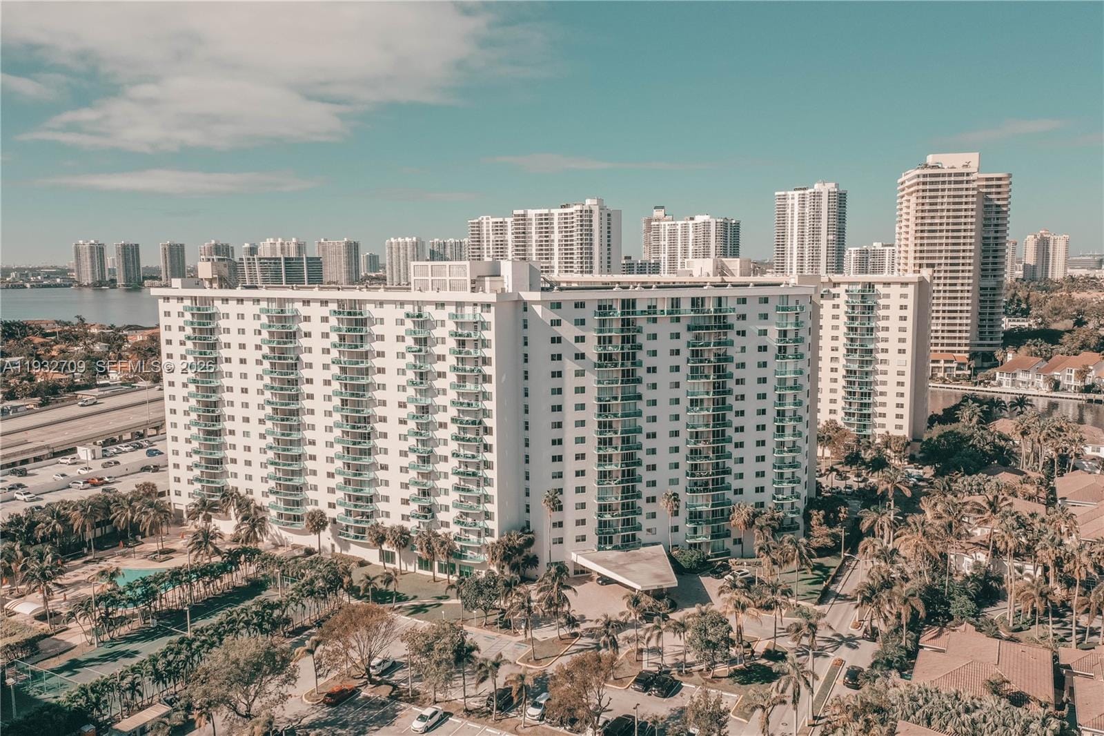 19380 Collins Avenue 1003, Sunny Isles Beach, FL 33160 photo 18