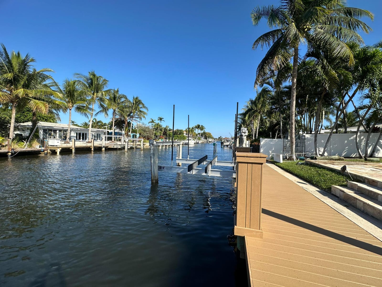 725 Shore Drive, Boynton Beach, FL 33435 photo 11