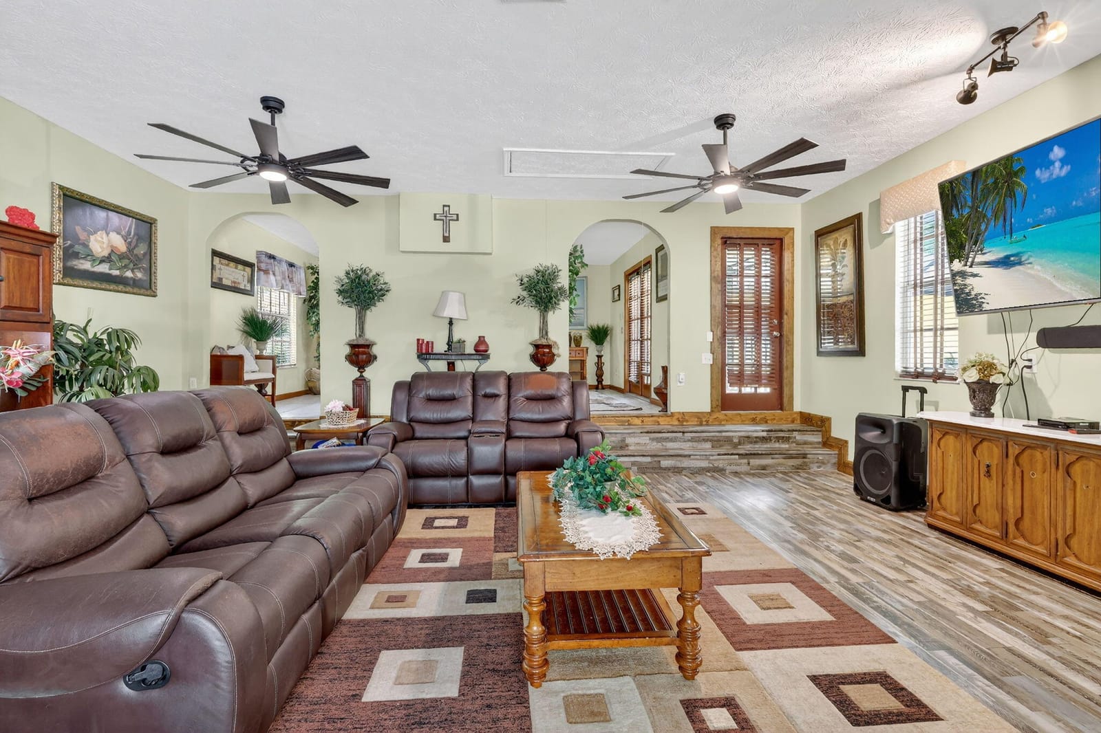 600 Gopher Hill Road — photo 6