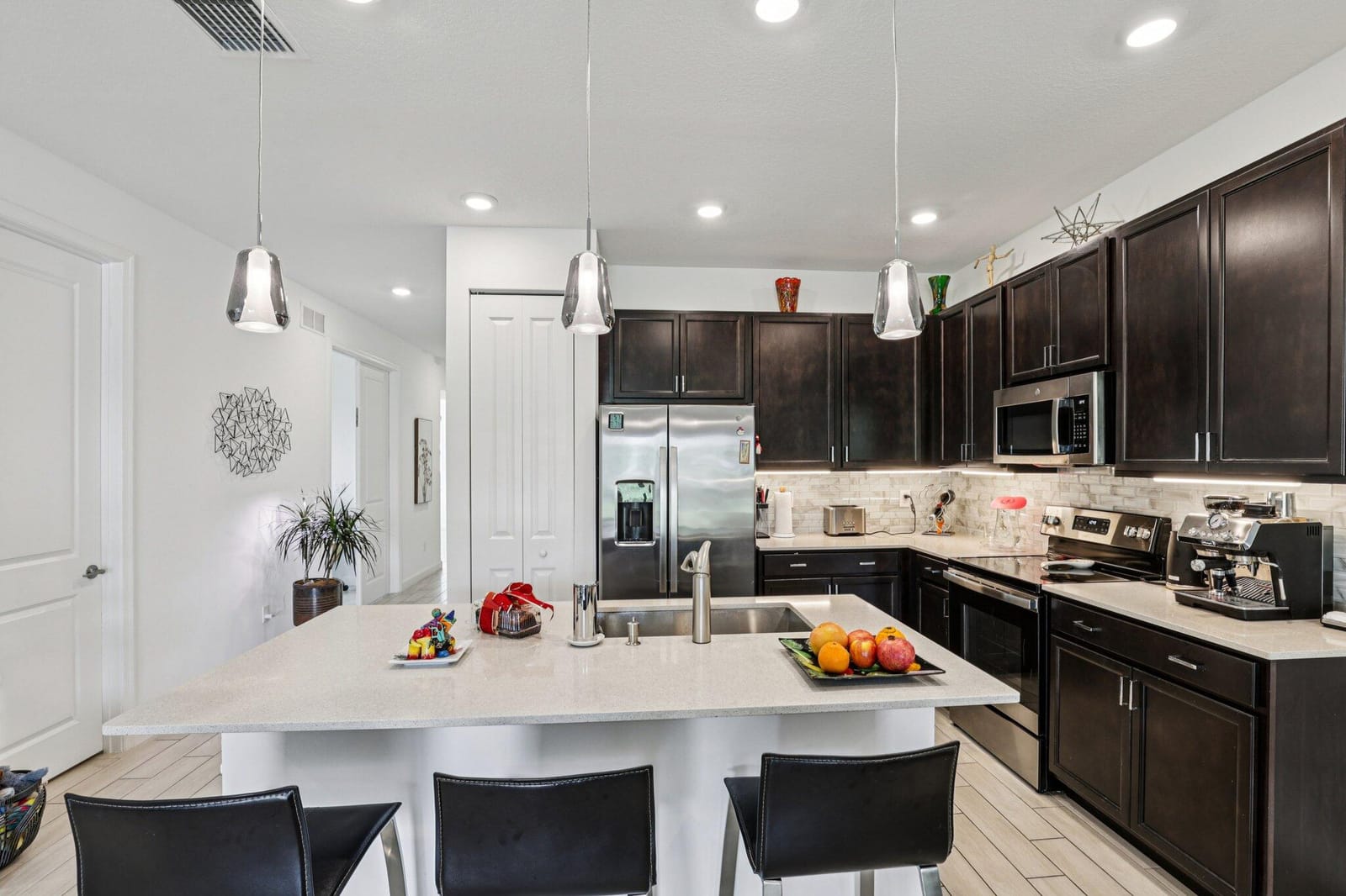 7053 Peters Lane, Delray Beach, FL 33446 photo 13