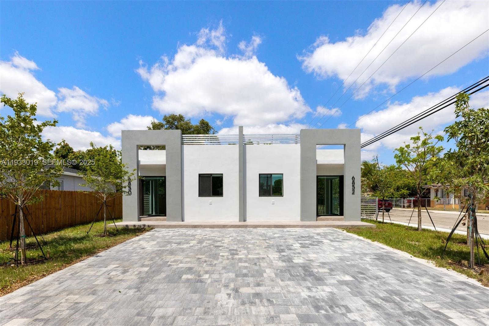 6852-6850 NW 4th Avenue, Miami, FL 33150, Miami