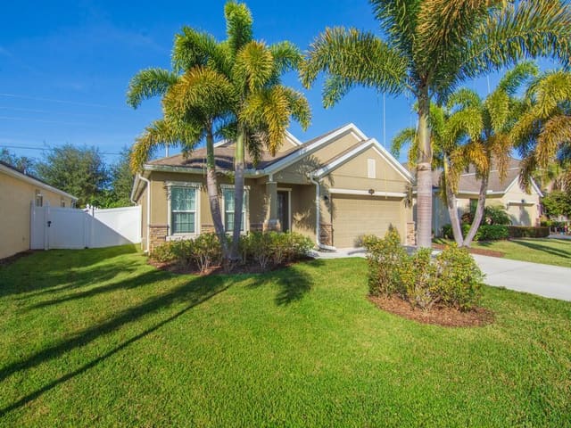 8095 Westfield Circle, sold in Westfield Subdivision, Vero Beach, FL