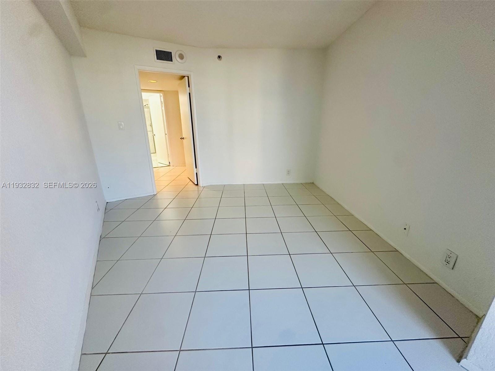 19101 NE 36th Court 1409, Aventura, FL 33180 photo 12