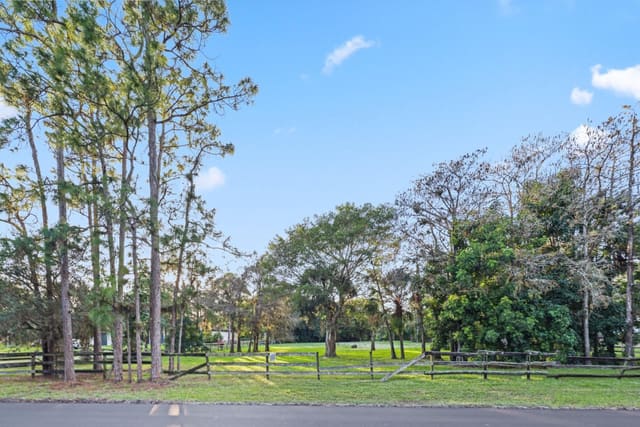 5911 NW 66th Way, Parkland, FL 33067