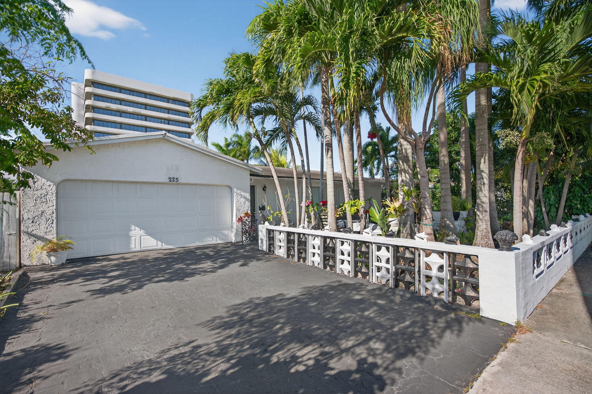 225 S Sequoia Drive, West Palm Beach, FL 33409, West Palm Beach