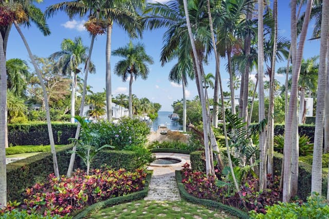 3467 N Moorings Way, sold in The Moorings, Miami, FL