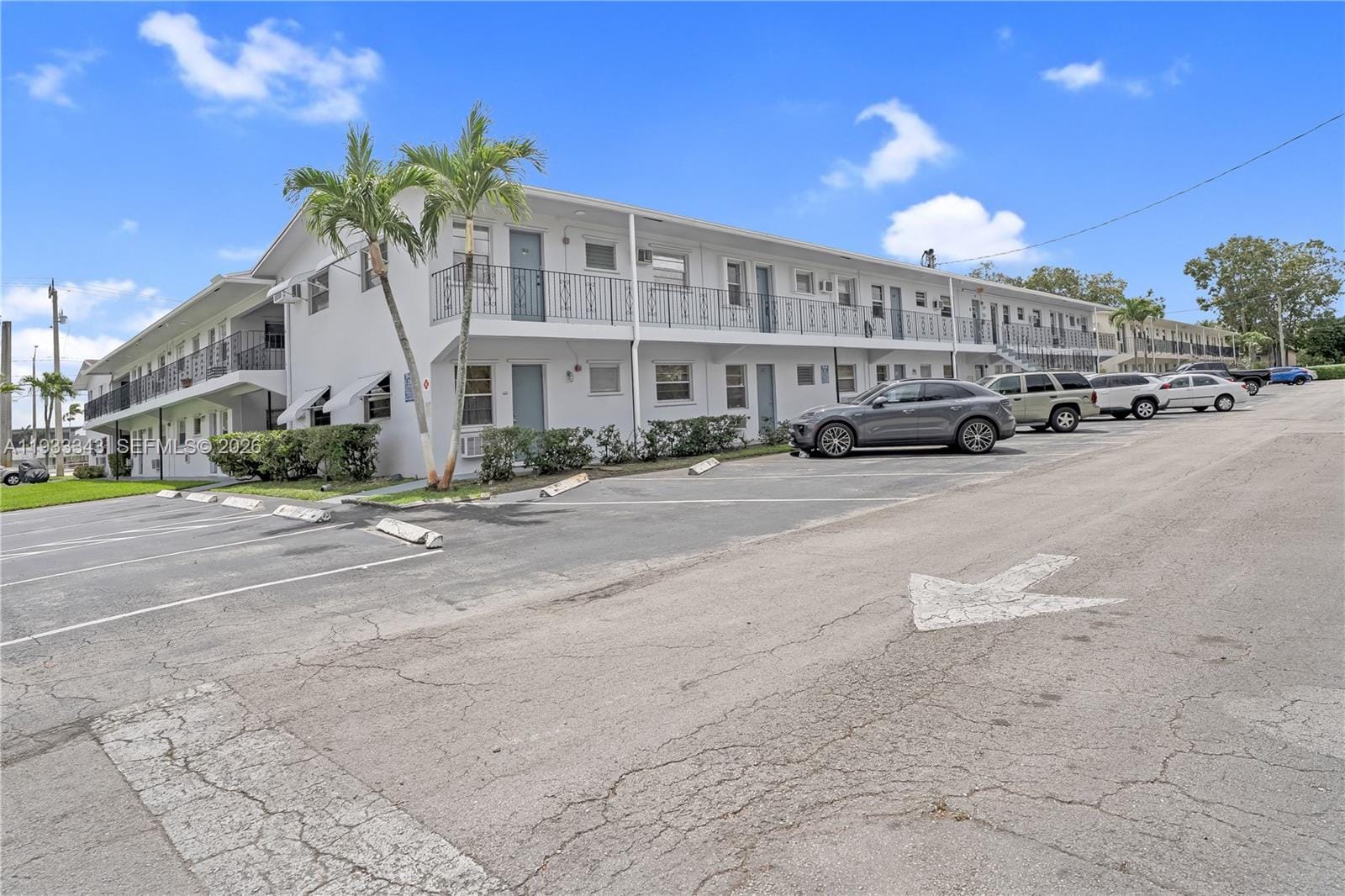 7401 Pines Boulevard 221 — photo 5