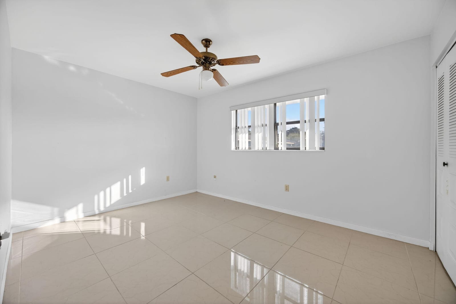 10350 SW 220th Street 236, Cutler Bay, FL 33190 photo 26