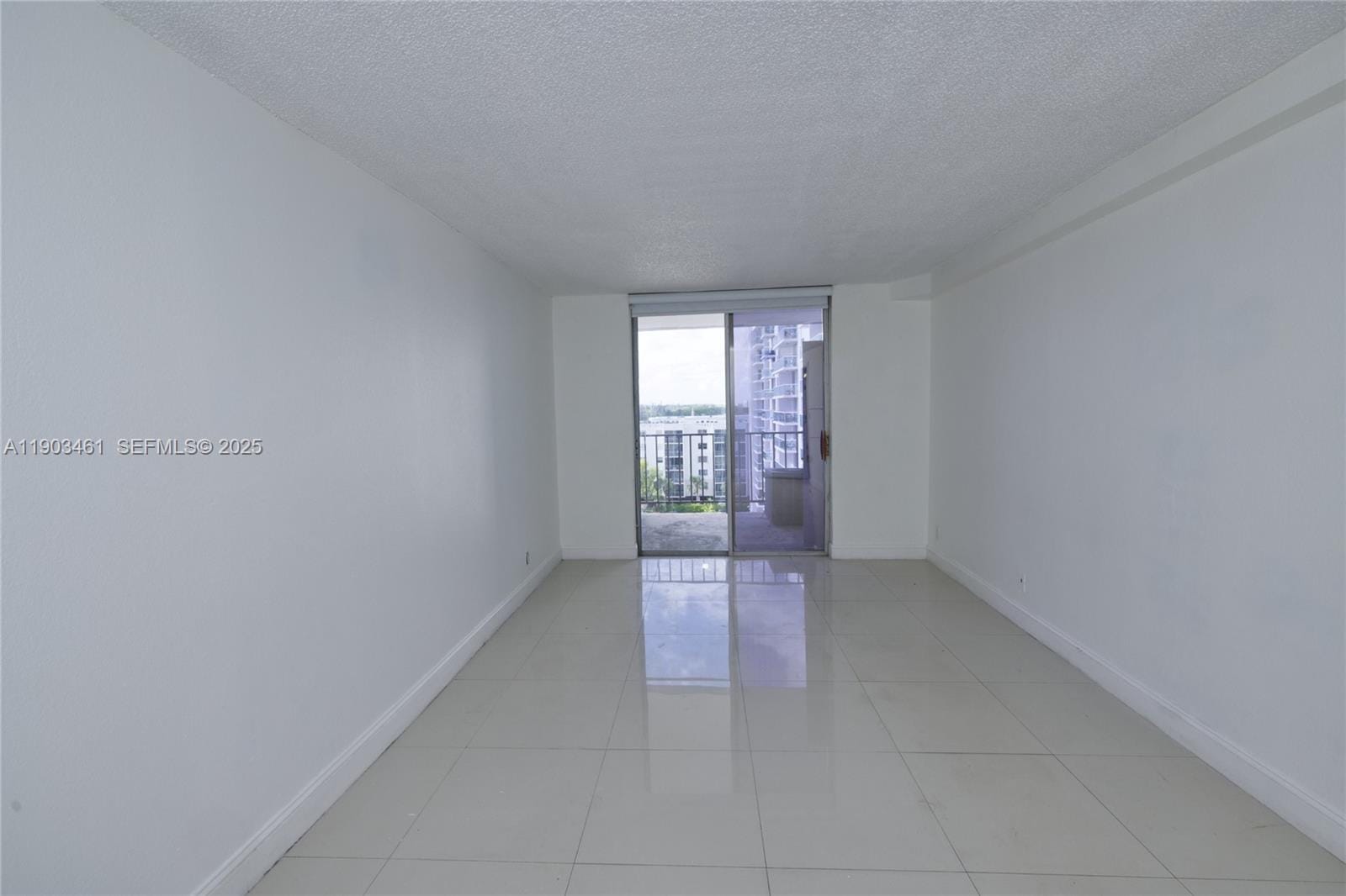 2903 N Miami Beach Boulevard 806, North Miami Beach, FL 33160 photo 16