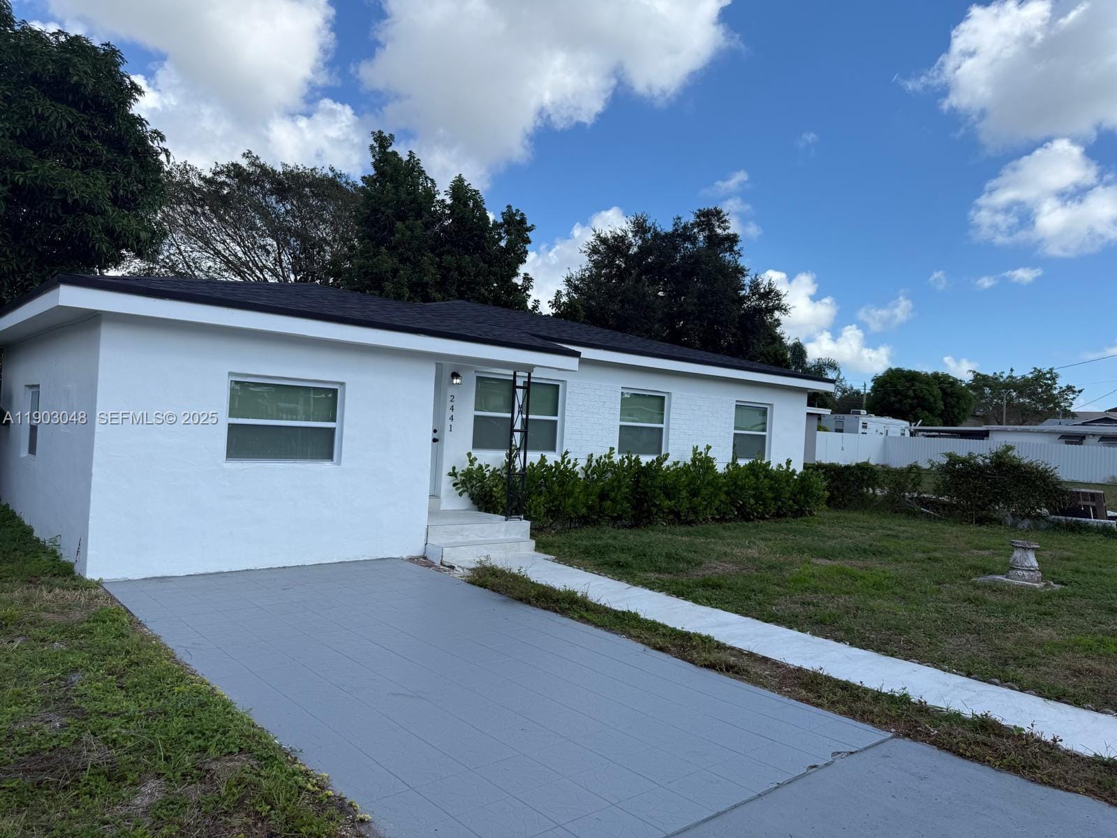 2441 NW 98th Street, Miami, FL 33147 photo 6