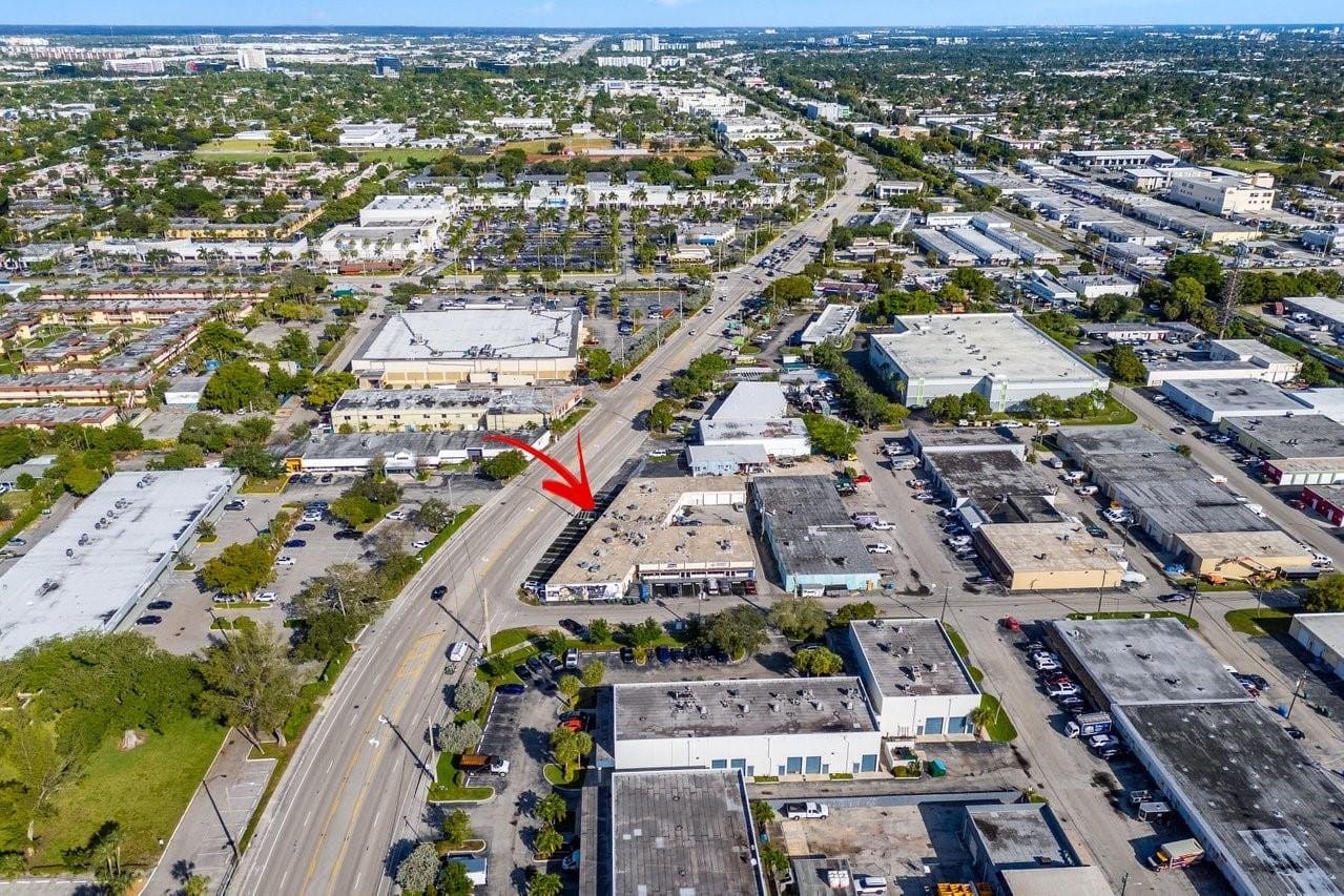 4800 N Dixie Highway — photo 3