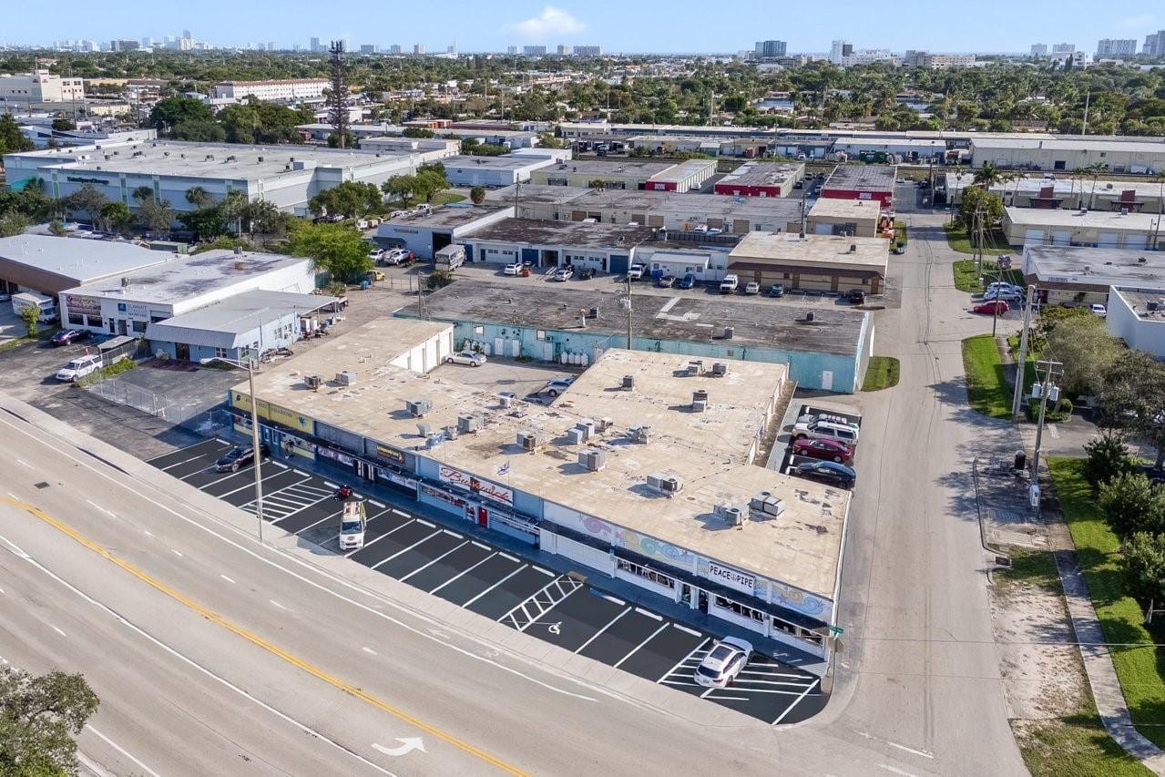 4800 N Dixie Highway — photo 4
