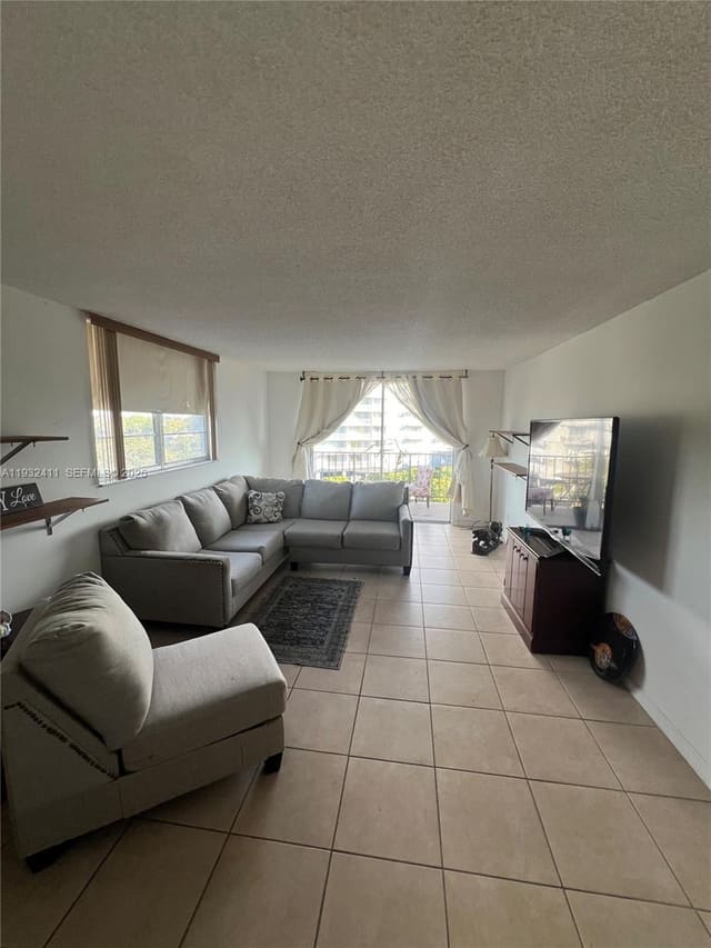 1465 NE 123rd Street 501, sold in Three Horizons South Cond, North Miami, FL