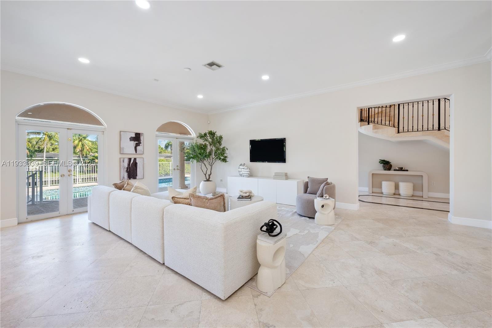 1511 Agua Avenue, Coral Gables, FL 33156 photo 4