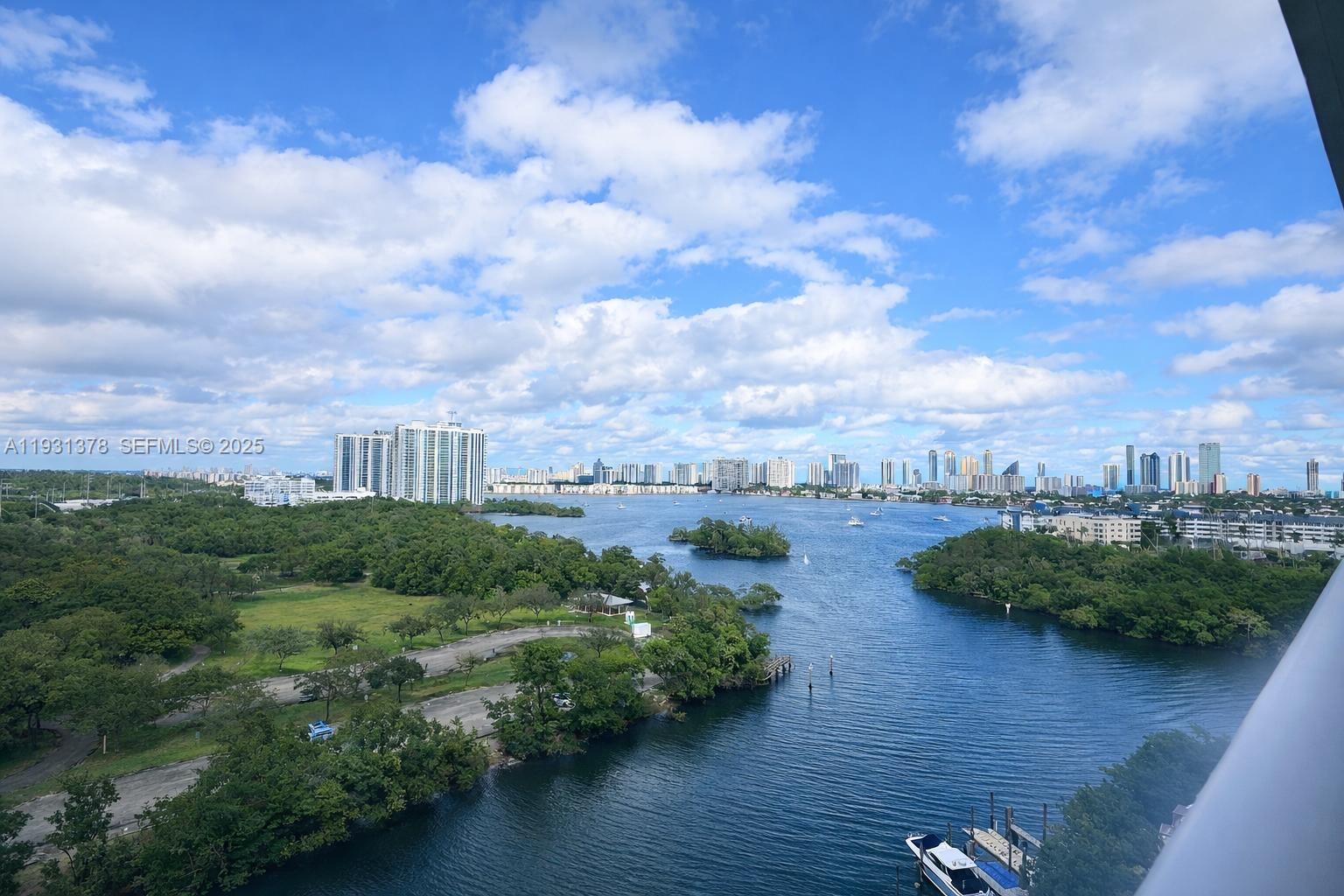 16385 Biscayne Boulevard 1102, North Miami Beach, FL 33160, North Miami Beach