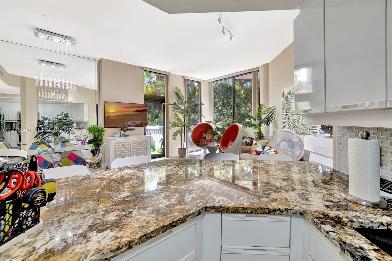 2000 Island Boulevard 203, Aventura, FL 33160 photo 11