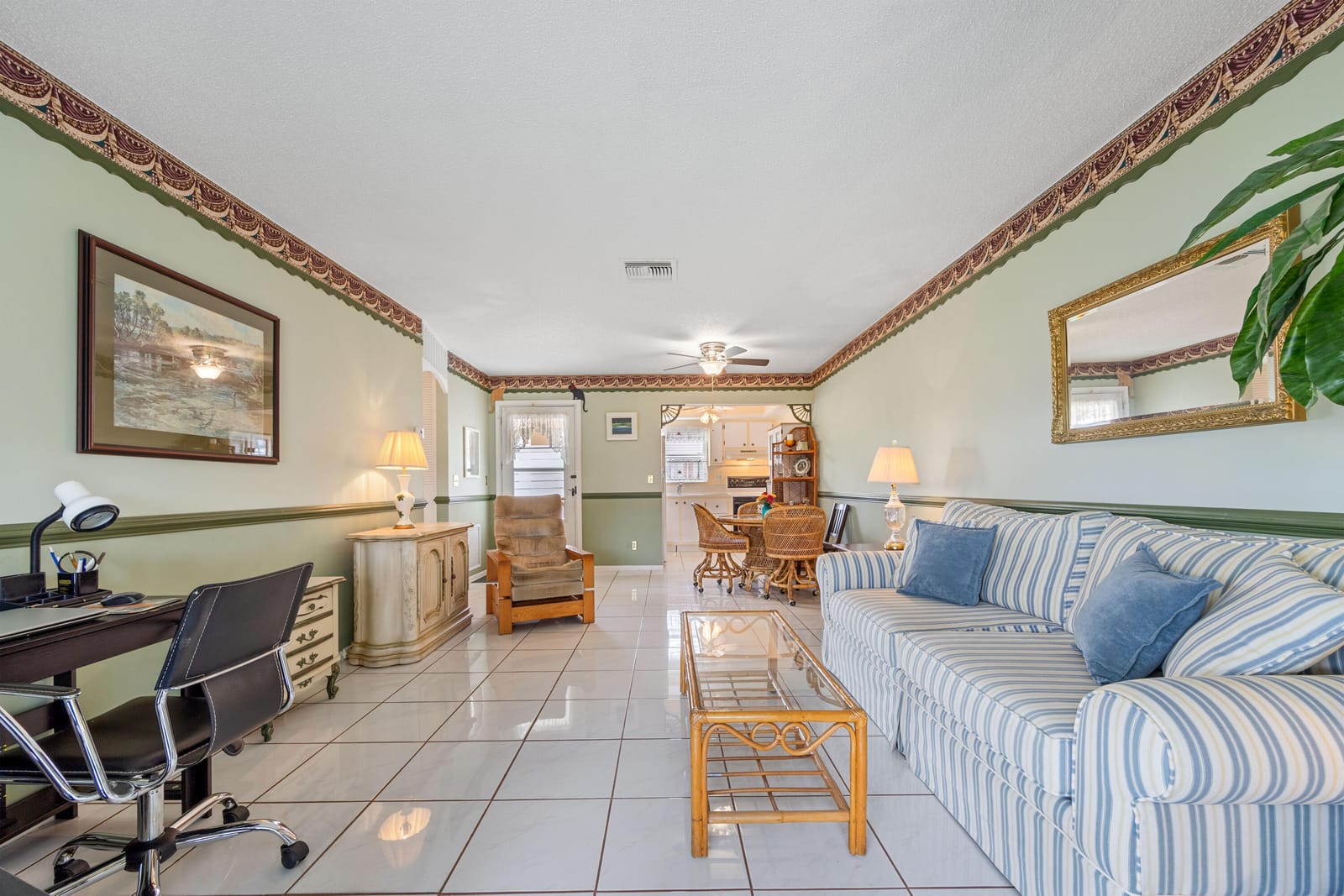 2747 Dudley Drive E A, West Palm Beach, FL 33415 photo 5