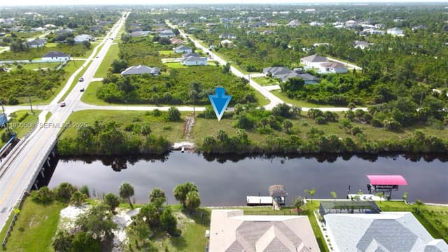8584 Santa Cruz Drive, Port Charlotte, FL 33981
