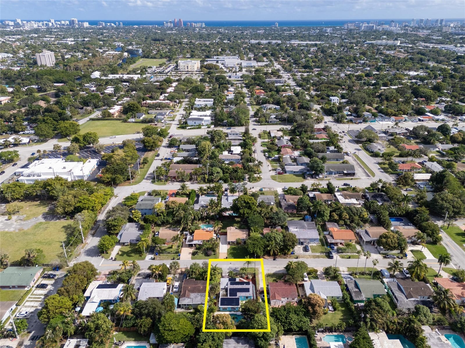 1625 NW 2nd Avenue — photo 3