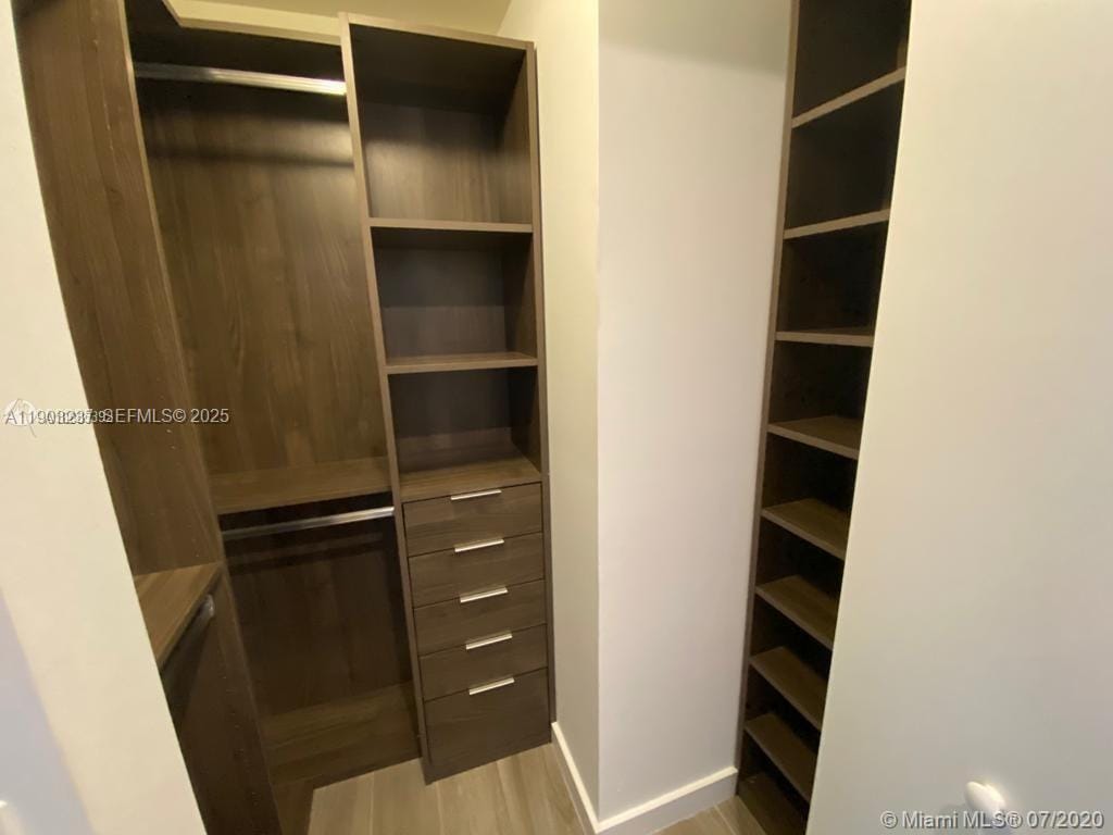 1100 S Miami Avenue 3011 — photo 8