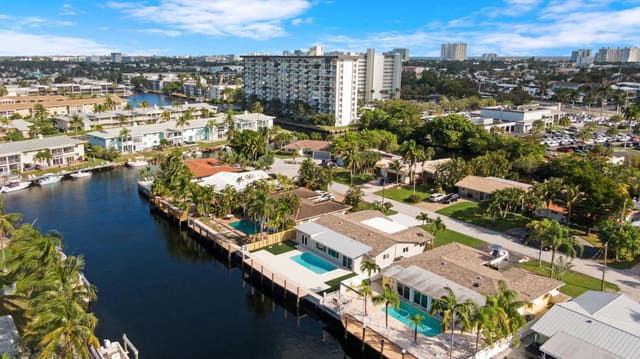 965 SE 10th Court, sold in Cypress Lake Estates, Pompano Beach, FL