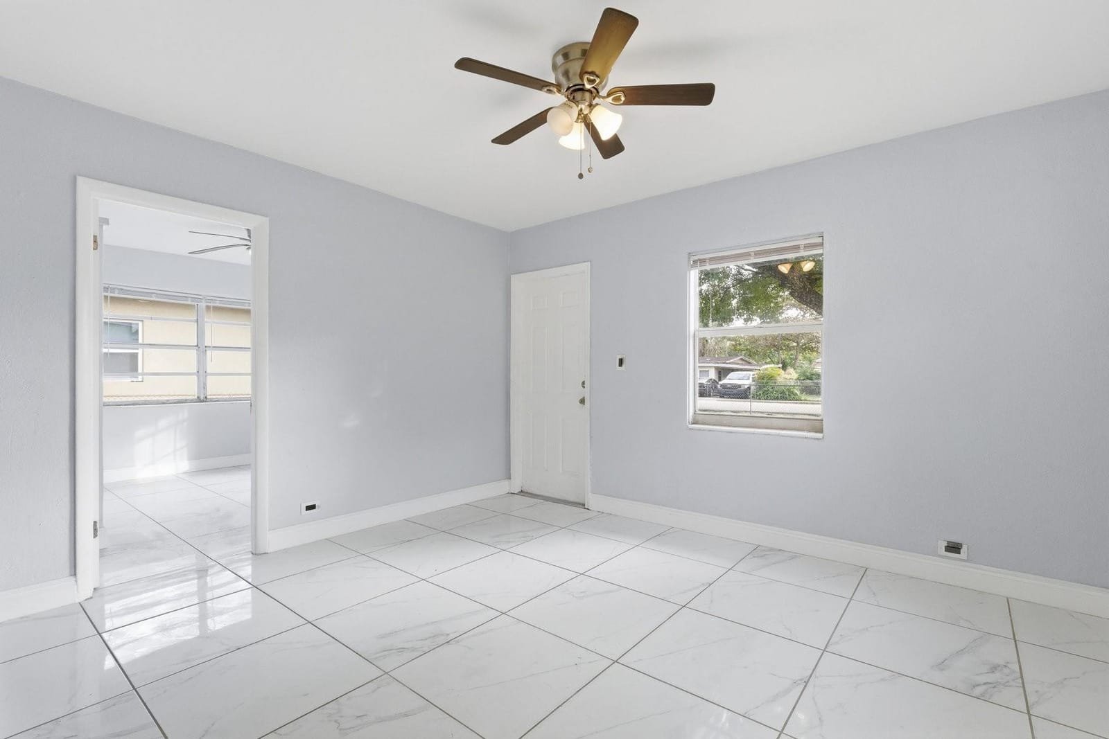 2841 NW 14th Street — photo 4