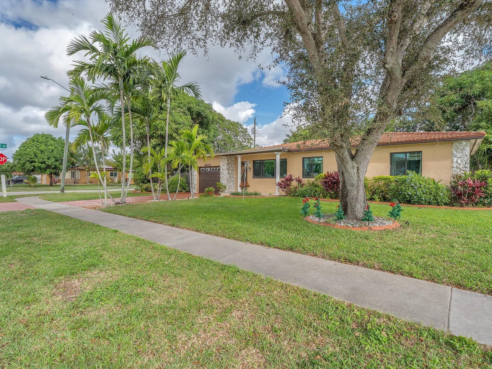 6631 SW 24th Street — photo 4