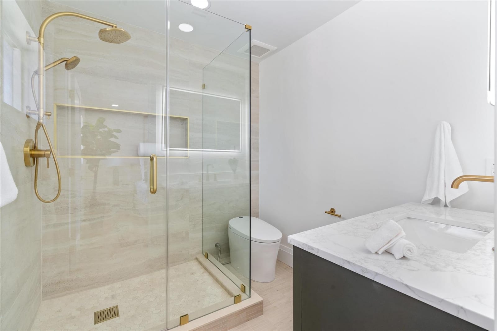 841 SE 5th Terrace, Pompano Beach, FL 33060 photo 13