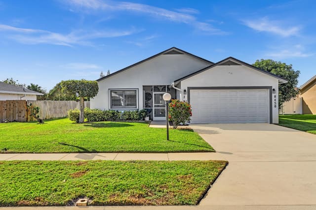 8458 White Egret Way, Lake Worth, FL 33467