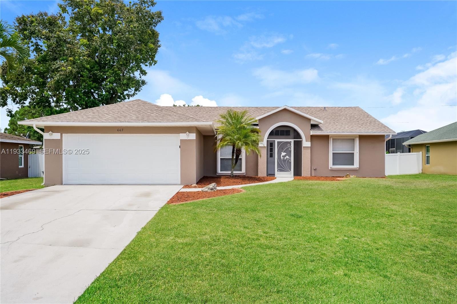 667 SW Seagull Terrace, Port St. Lucie, FL 34953