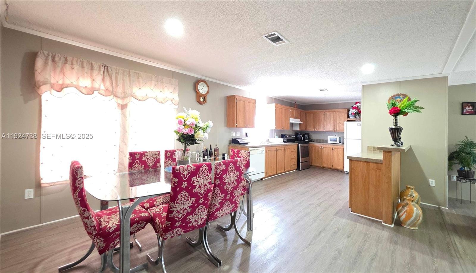 225 N Estribo Street — photo 11