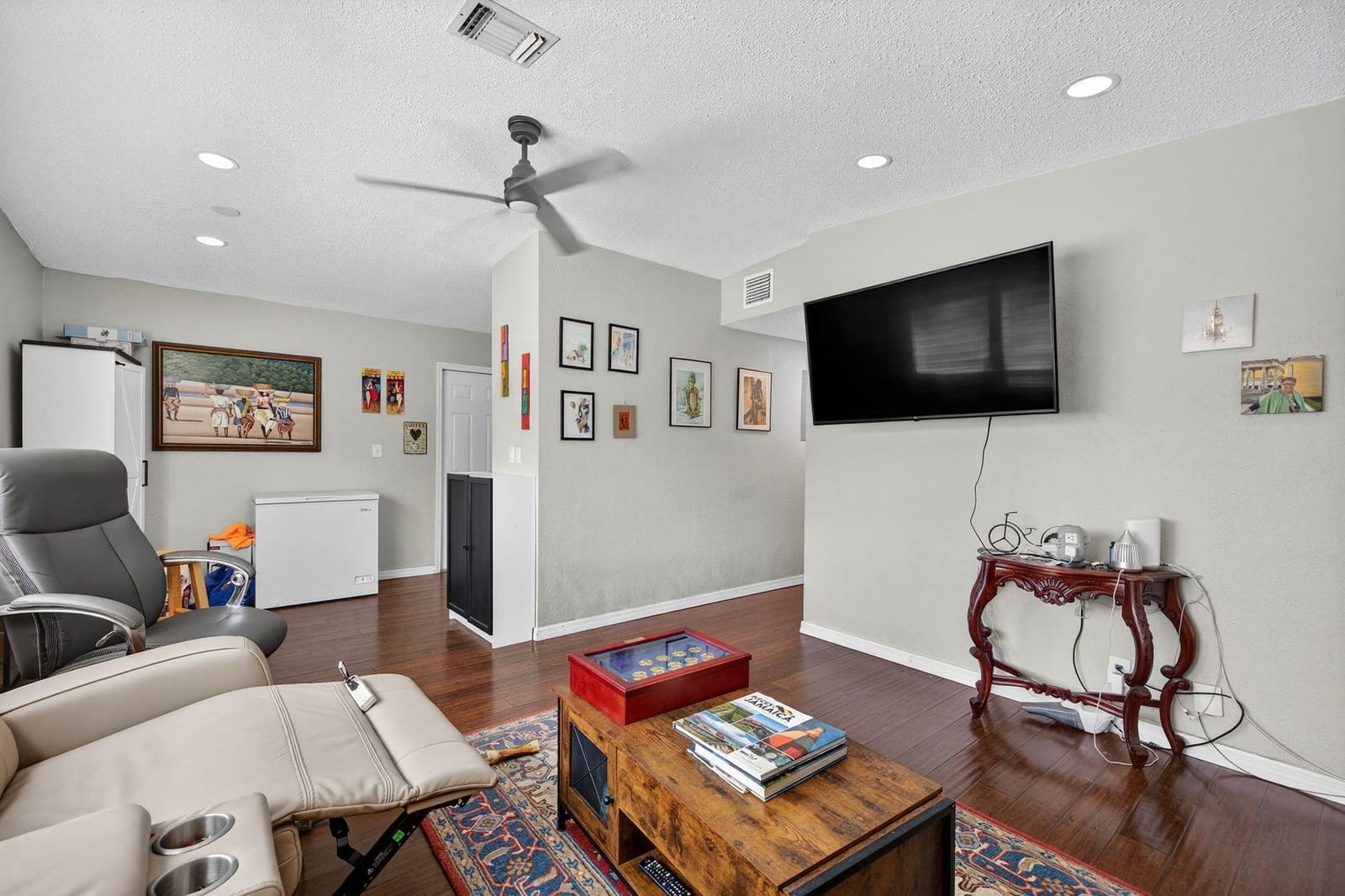 300 SW 25th Avenue — photo 11