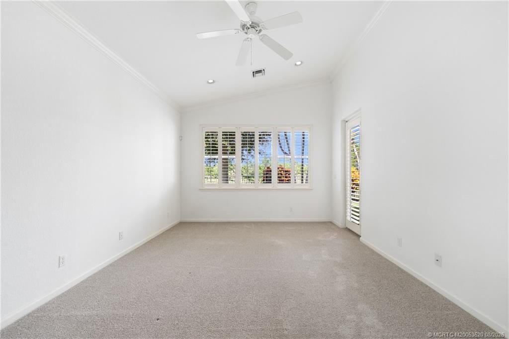 1040 SE Fleming Way — photo 10