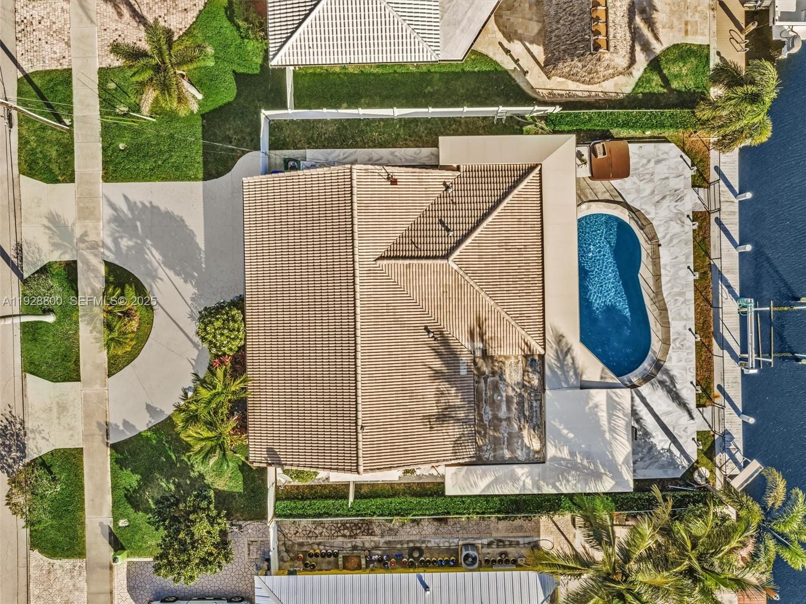 440 SE 8th Avenue, Pompano Beach, FL 33060