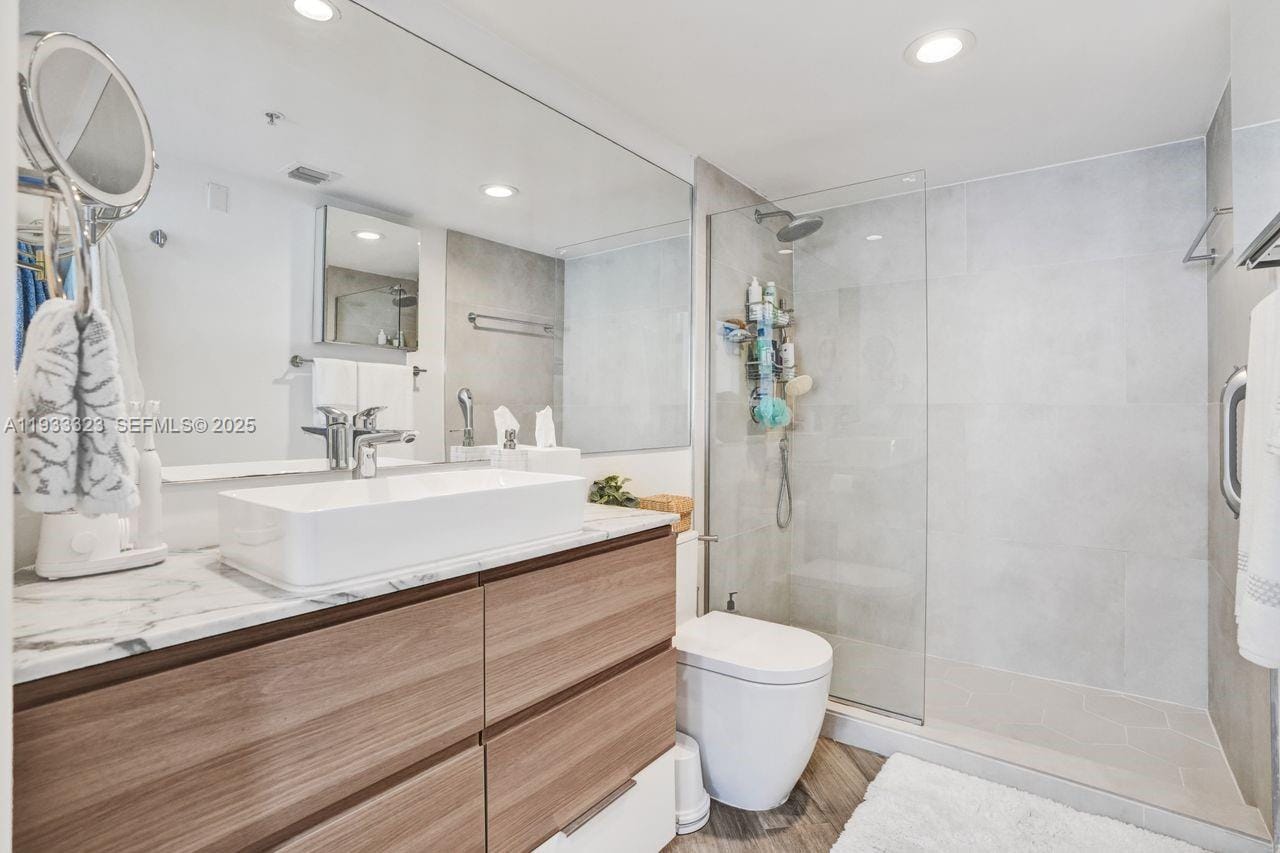 1 Century Lane 510, Miami Beach, FL 33139 photo 15