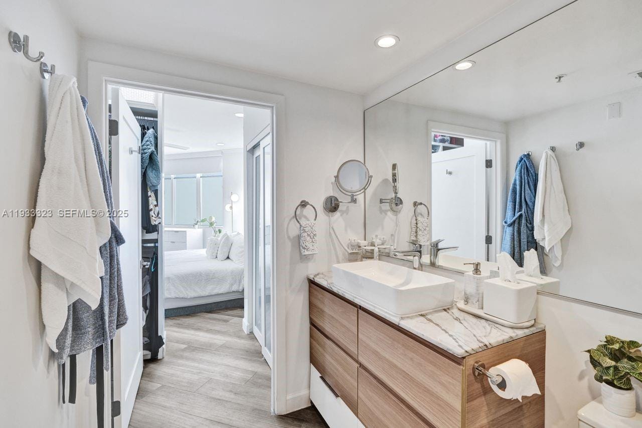 1 Century Lane 510, Miami Beach, FL 33139 photo 16