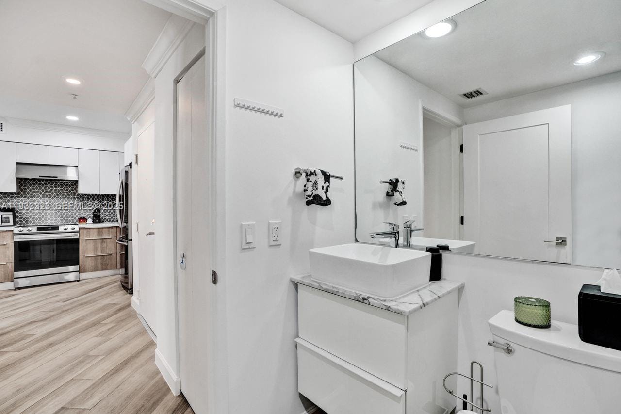 1 Century Lane 510, Miami Beach, FL 33139 photo 24