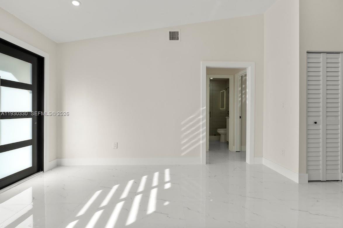 2737 W 55th Place, Hialeah, FL 33016 photo 4