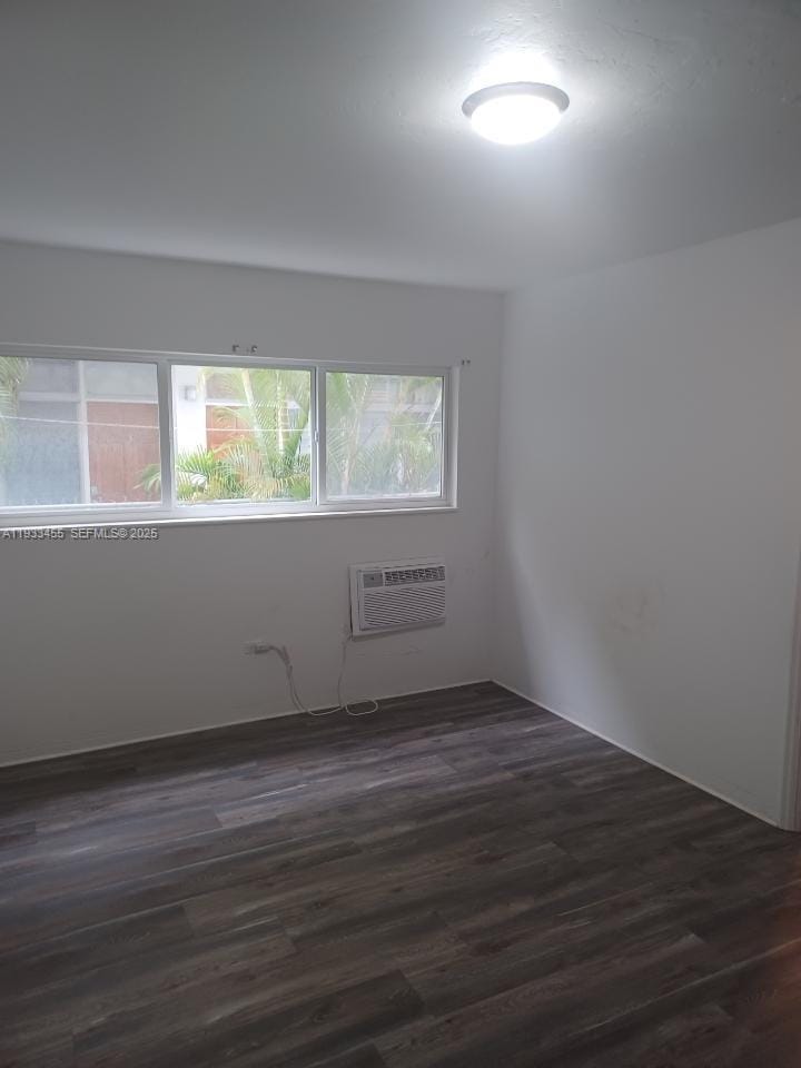 6950 Byron Avenue 3, Miami Beach, FL 33141 photo 5